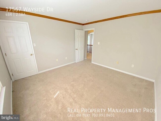 Building Photo - 17567 Wayside Dr