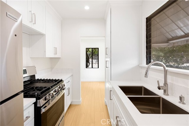 Building Photo - 2087 Lilac Ln