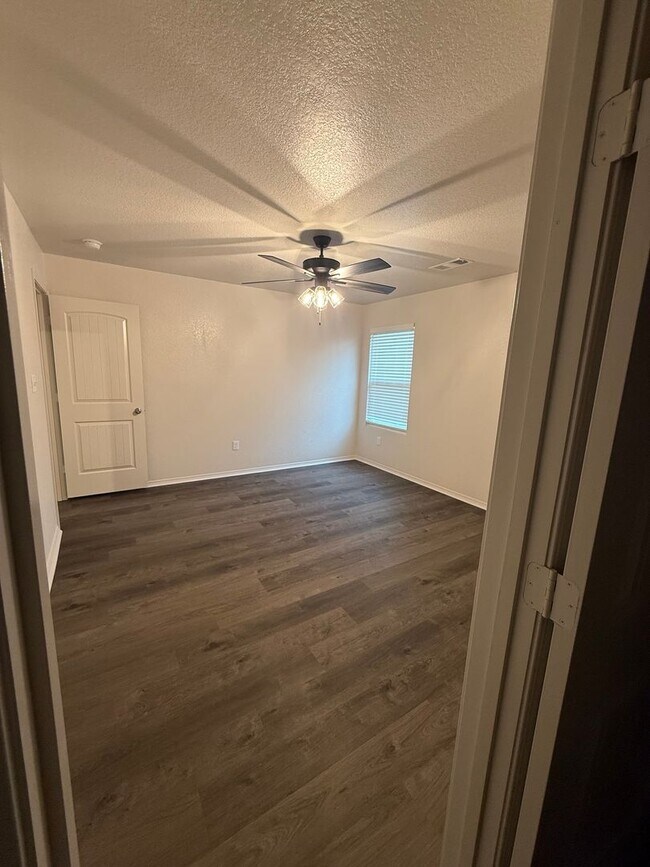 Building Photo - *Rent FREE until May 1!* Brand New Four Bedroom | Two Bathroom Home in Vilonia