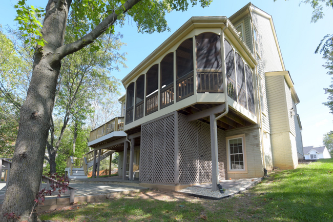 Building Photo - 18989 Longhouse Pl