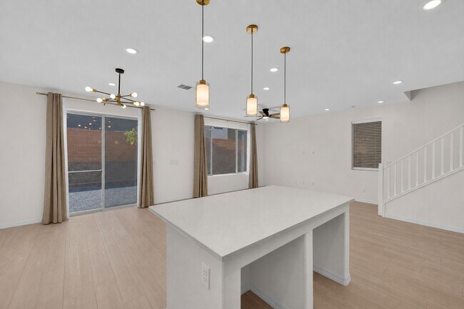 Building Photo - 10265 Restless River St