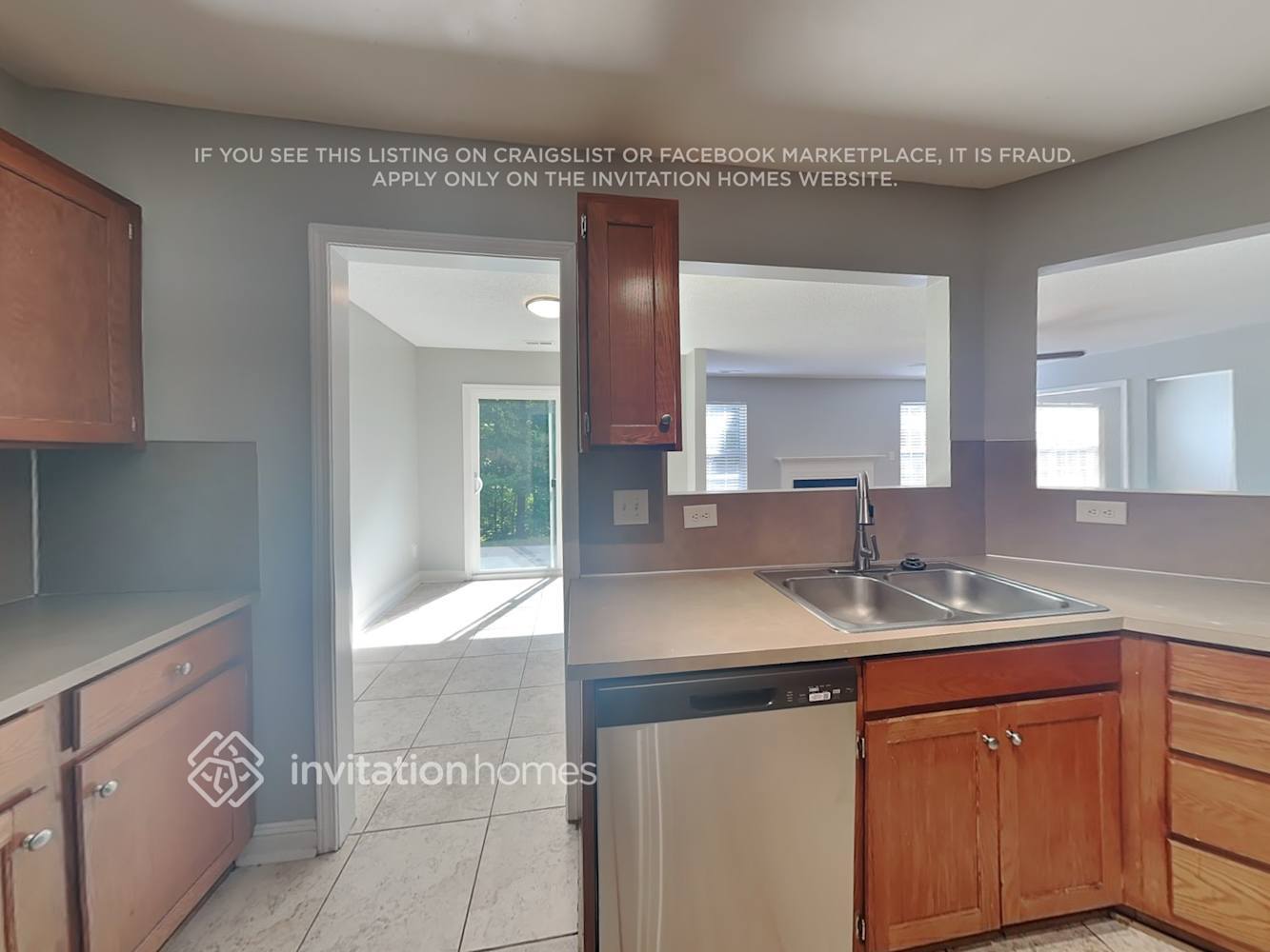 Building Photo - 3142 Blueberry Dr