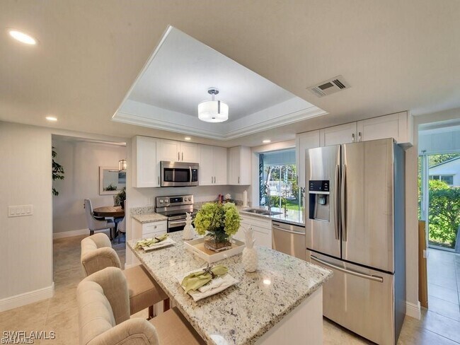 Building Photo - 4706 West Blvd