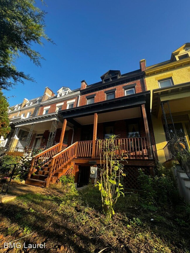 Building Photo - 3 br, 2 bath House - 1216 E St NE