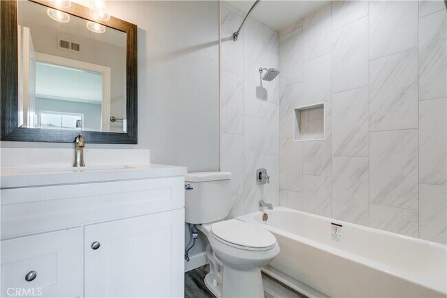 Building Photo - 55 Exeter-