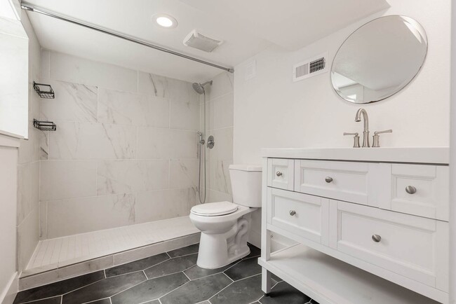 Building Photo - 4 Bedroom West Seattle View Retreat | Fully Remodeled Home with Sound Views & RV Parking