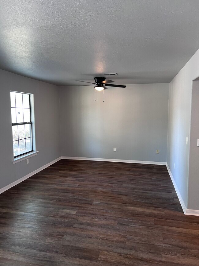Building Photo - 1134 Brighton Ave