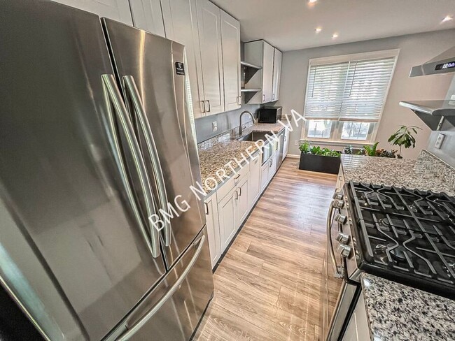 Building Photo - 14416 Black Horse Ct