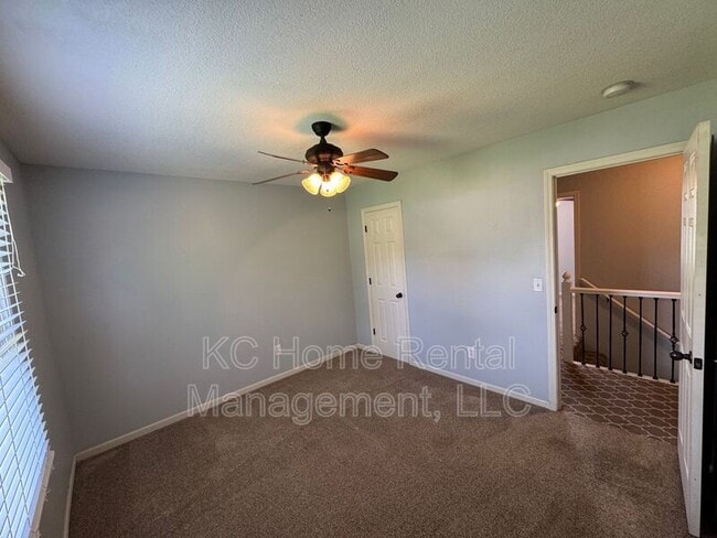 Building Photo - 1384 N Ridge Pkwy