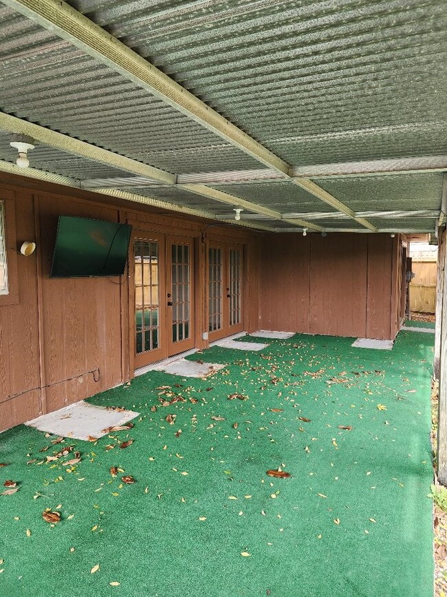 Building Photo - 711 Leicester Ln