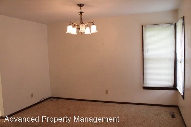 Building Photo - 3 br, 2 bath House - 3155 Ella Ln