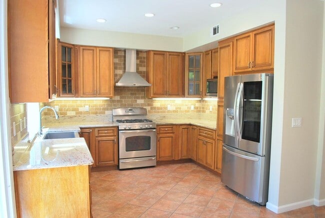 Building Photo - Wonderful Detached Home in Sought After San Ramon Neighborhood ! Trevari at Gale Ranch !