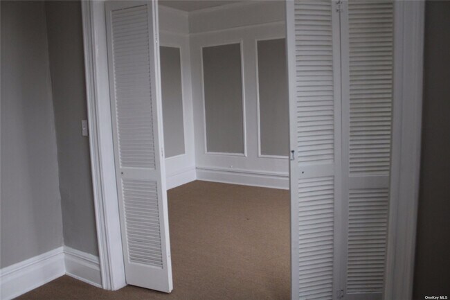 Building Photo - 78-10 82nd St