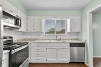 Building Photo - Mission 58