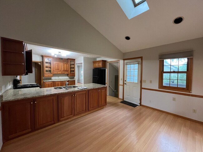 Building Photo - 6170 Mentor Park Blvd