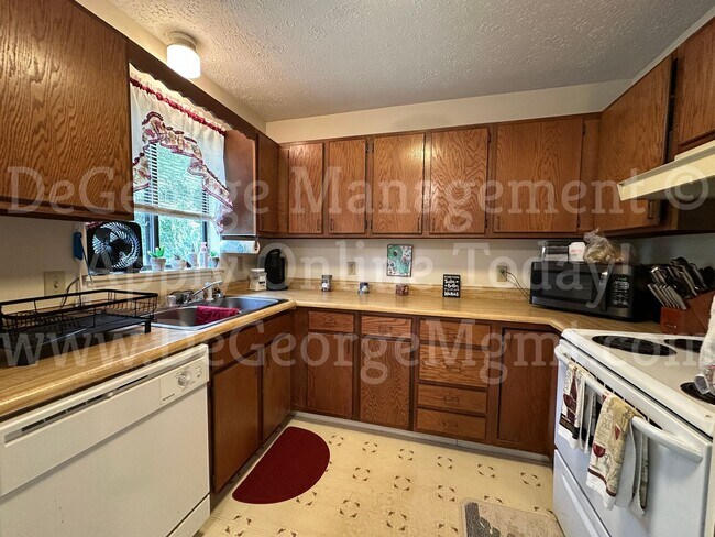 Floorplan - Parkway Apartments