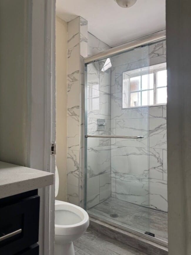 Building Photo - DHS6348