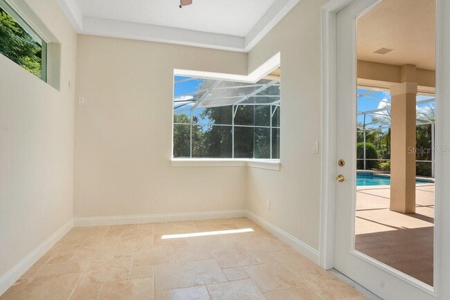 Building Photo - 8527 Summerville Pl