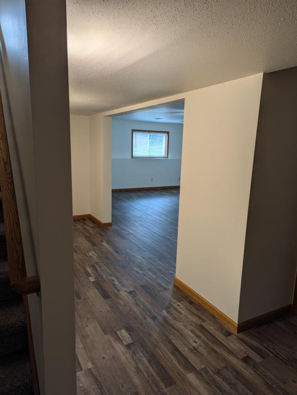 Building Photo - 640 Angel Ct