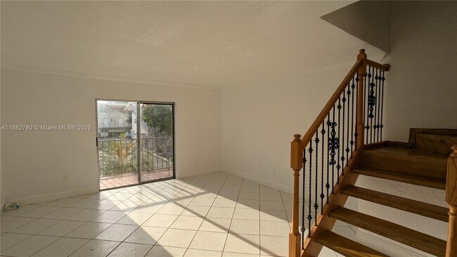 Building Photo - 8650 SW 67th Ave