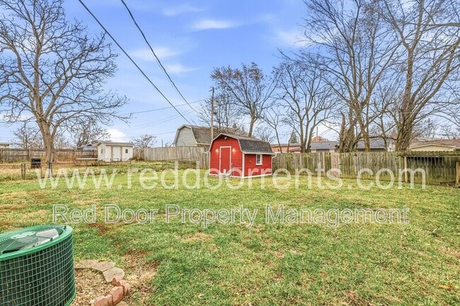 Building Photo - 1839 Fowler St