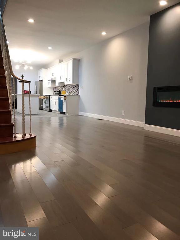 Building Photo - 1522 McKean St