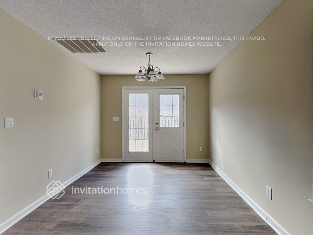 Building Photo - 2004 Pineton Ct