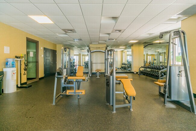 Building Photo - 3630 Gardens Pkwy