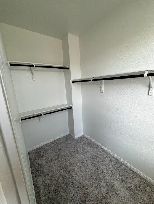 Building Photo - 2725 Woodall Dr