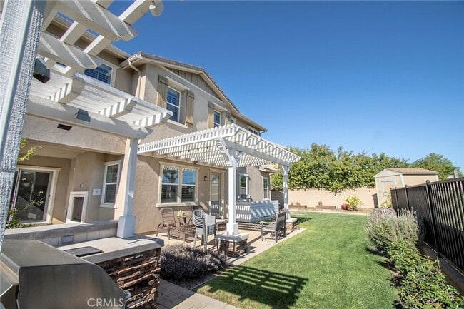 Building Photo - 26424 Township St