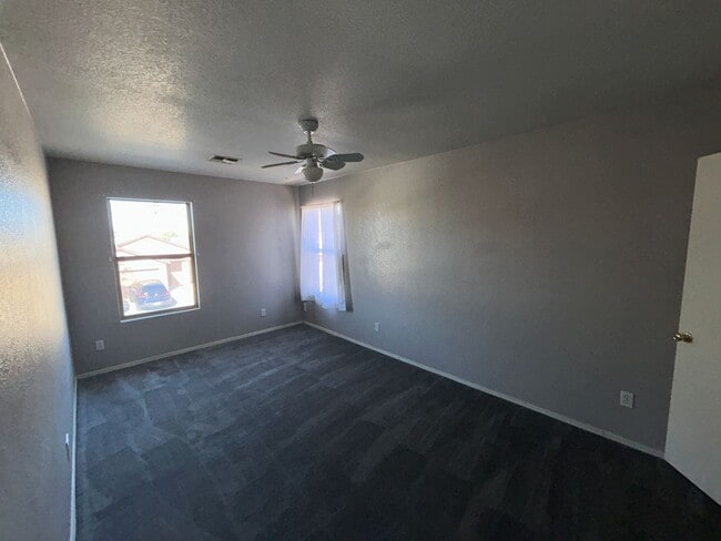 Building Photo - 12329 N Pablo St