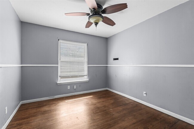 Building Photo - 1809 Westway Ave