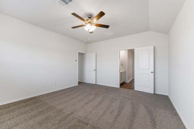 Building Photo - 1804 Teton River Dr