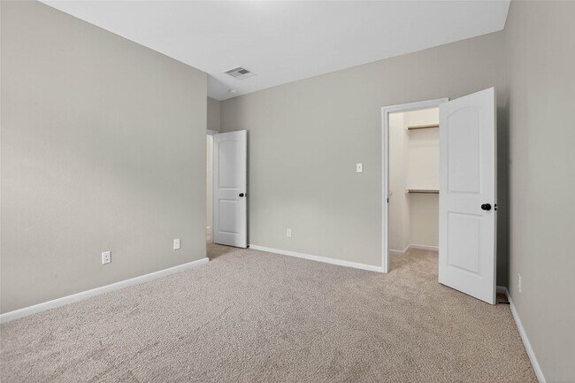 Building Photo - 74 N Whistling Swan Pl