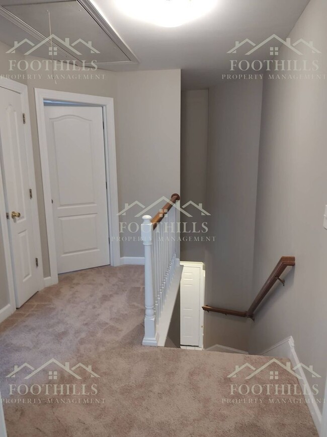 Building Photo - 901 Autumn Oaks