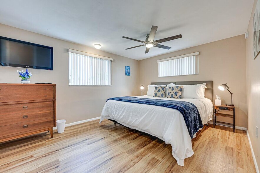 Building Photo - 7536 Topay Ln