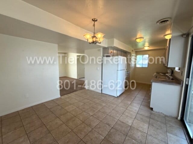 Building Photo - Move in special: $500 off first month rent!!