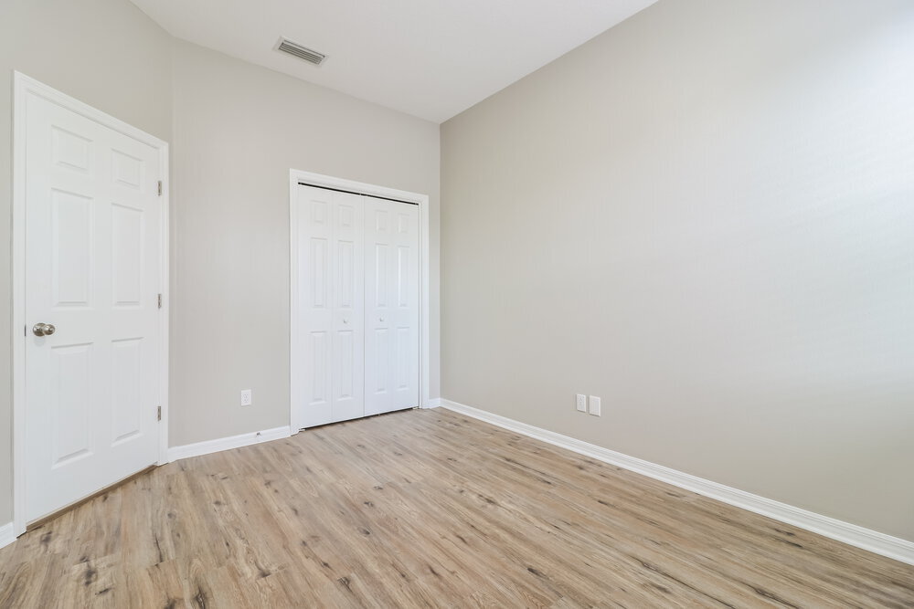 Building Photo - 409 Delwood Breck St