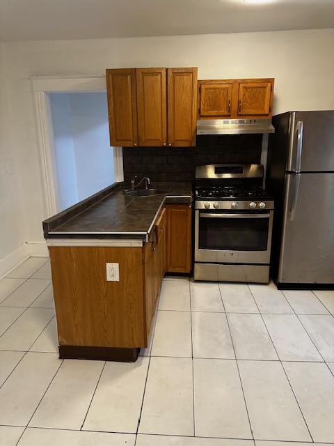 Primary Photo - 15 N Clinton St