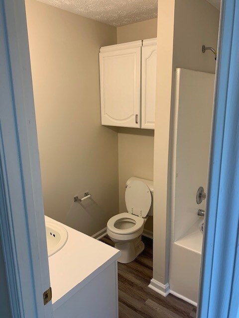 Building Photo - 5 Villa Rosa Ct