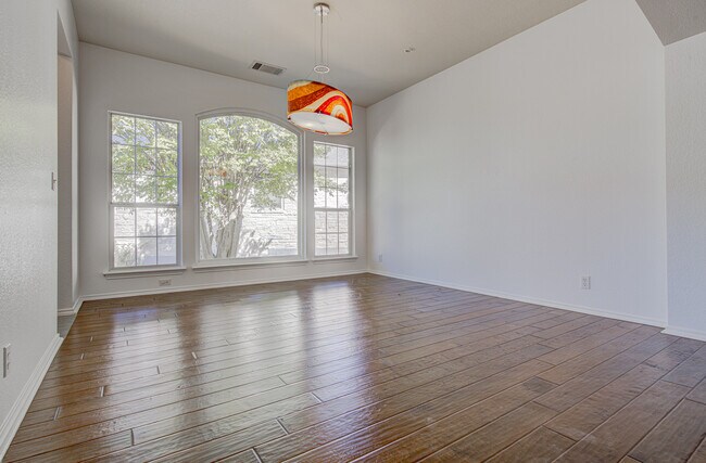 Building Photo - 11817 Watercrest Ct