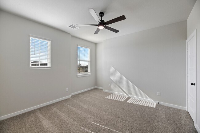 Building Photo - AVAILABLE NOW! NEW LUXURIOUS TRIPLEX LOCATED ON 1-ACRE LOT IN MIDLOTHIAN, TX!
