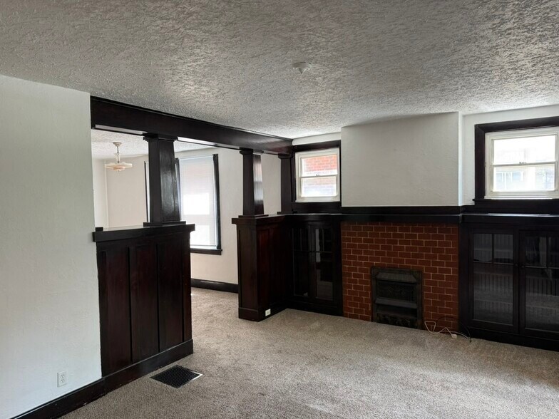Building Photo - 3518 Beechwood Blvd