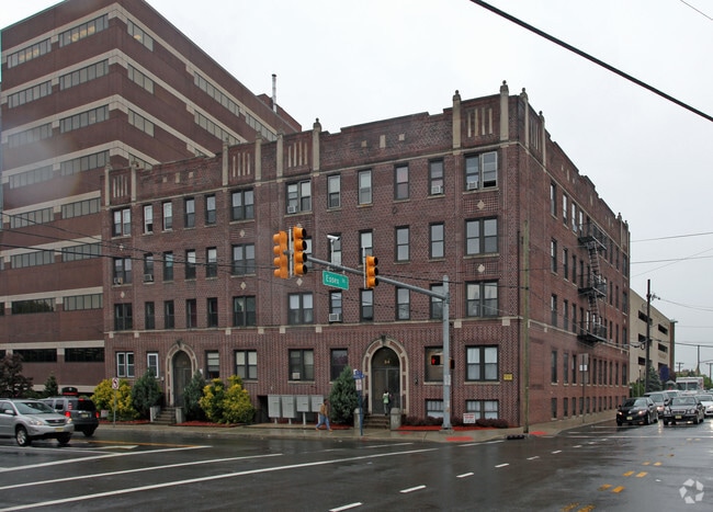 Building Photo - 2-4 Prospect Ave Apartments