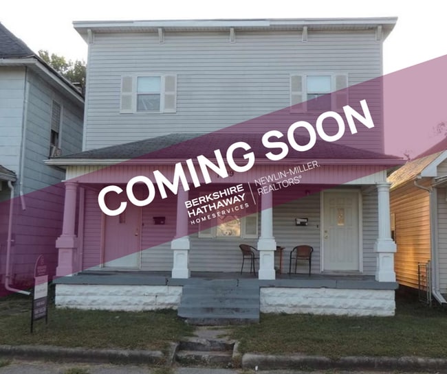 Primary Photo - 3 bed 1 bath upper unit