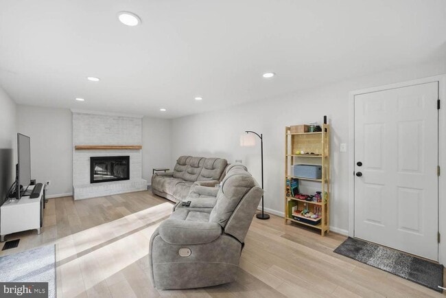 Building Photo - 8347 Terra Grande Ave
