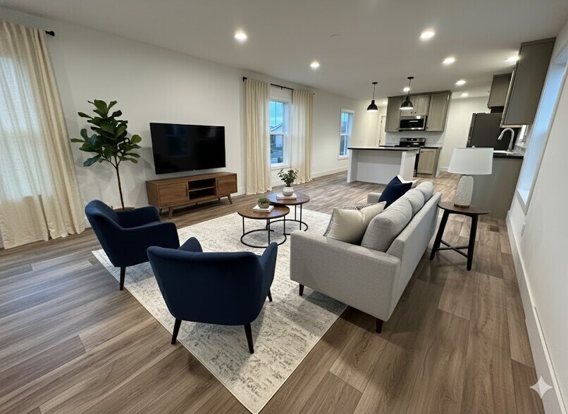 Building Photo - 19 Cavalier St N