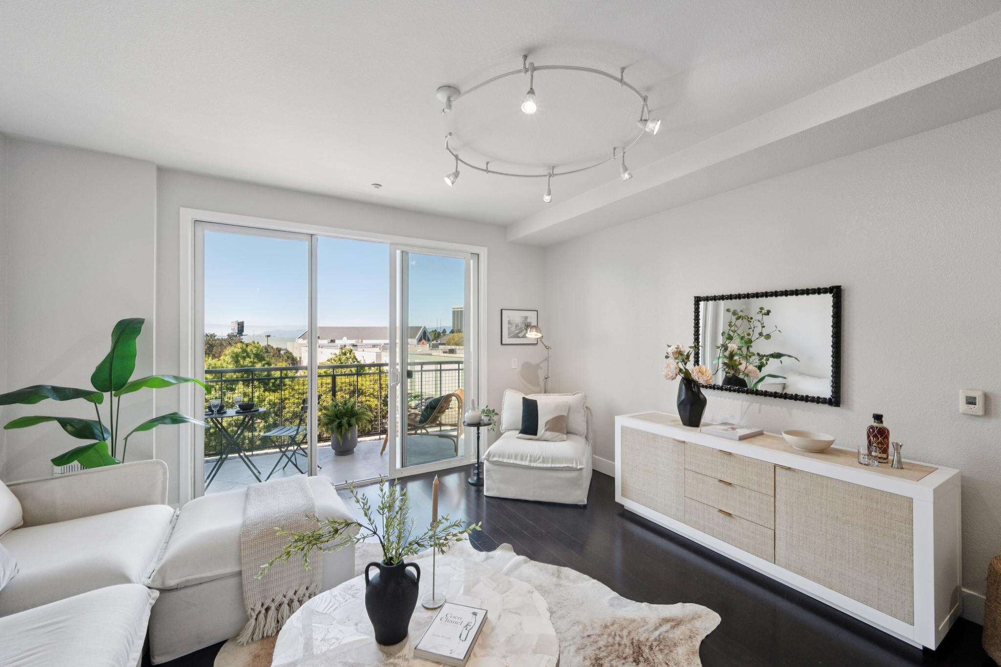 Building Photo - 1535 Brunswig Ln