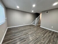 Building Photo - 3289 Reis Ave