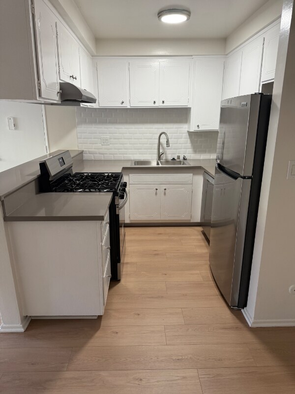 Building Photo - 711 Westmount Dr
